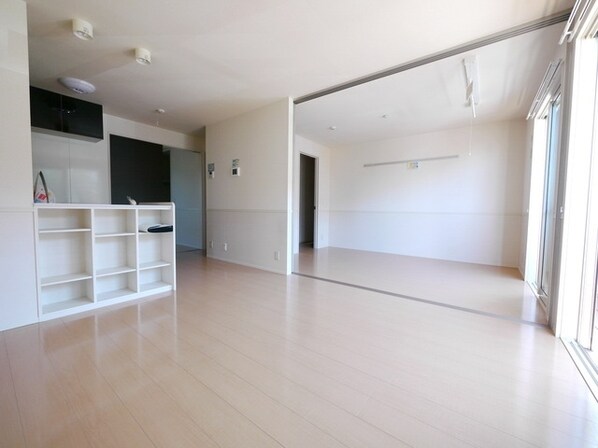 ラフレ仲道 Cの物件内観写真